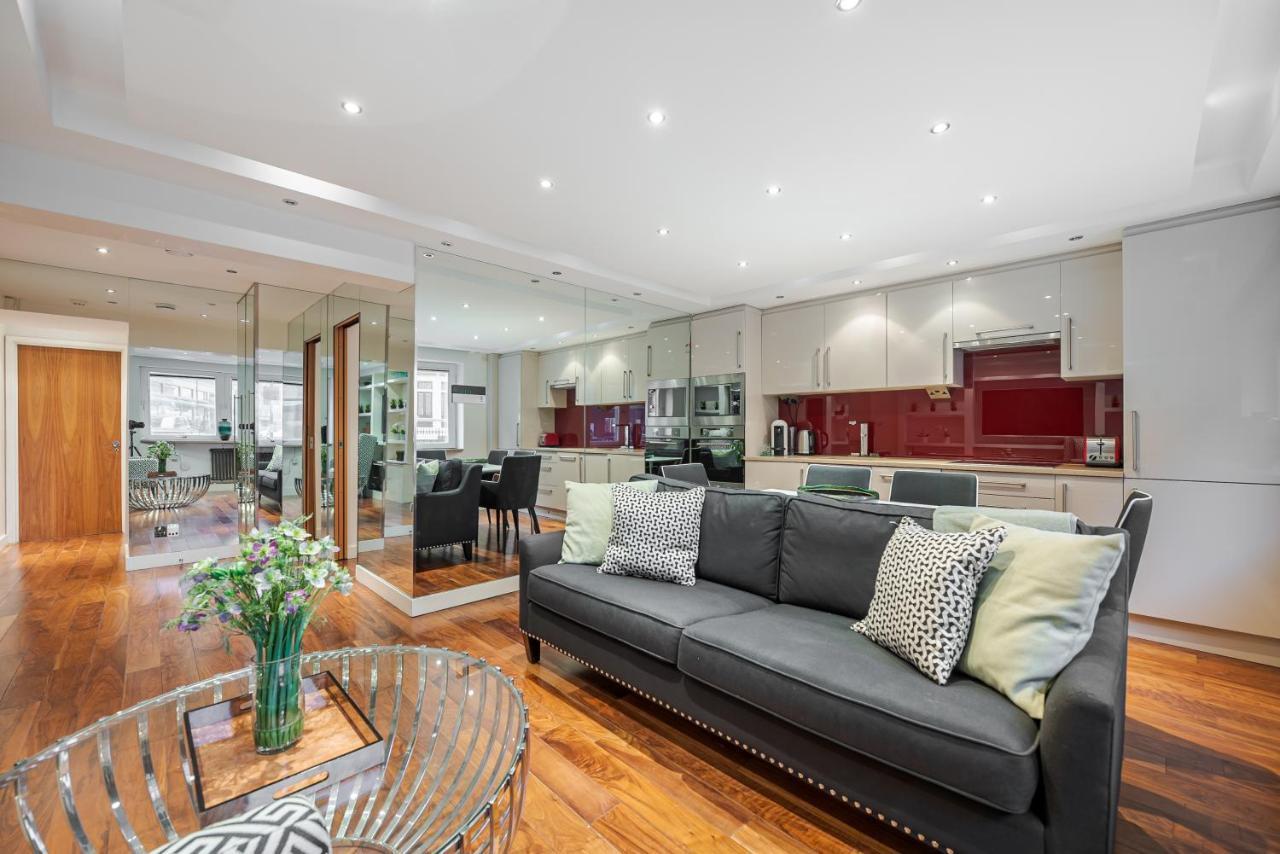 Modern Knightsbridge Ground Floor Apartment With Ac Steps Away From Harrods Apartment