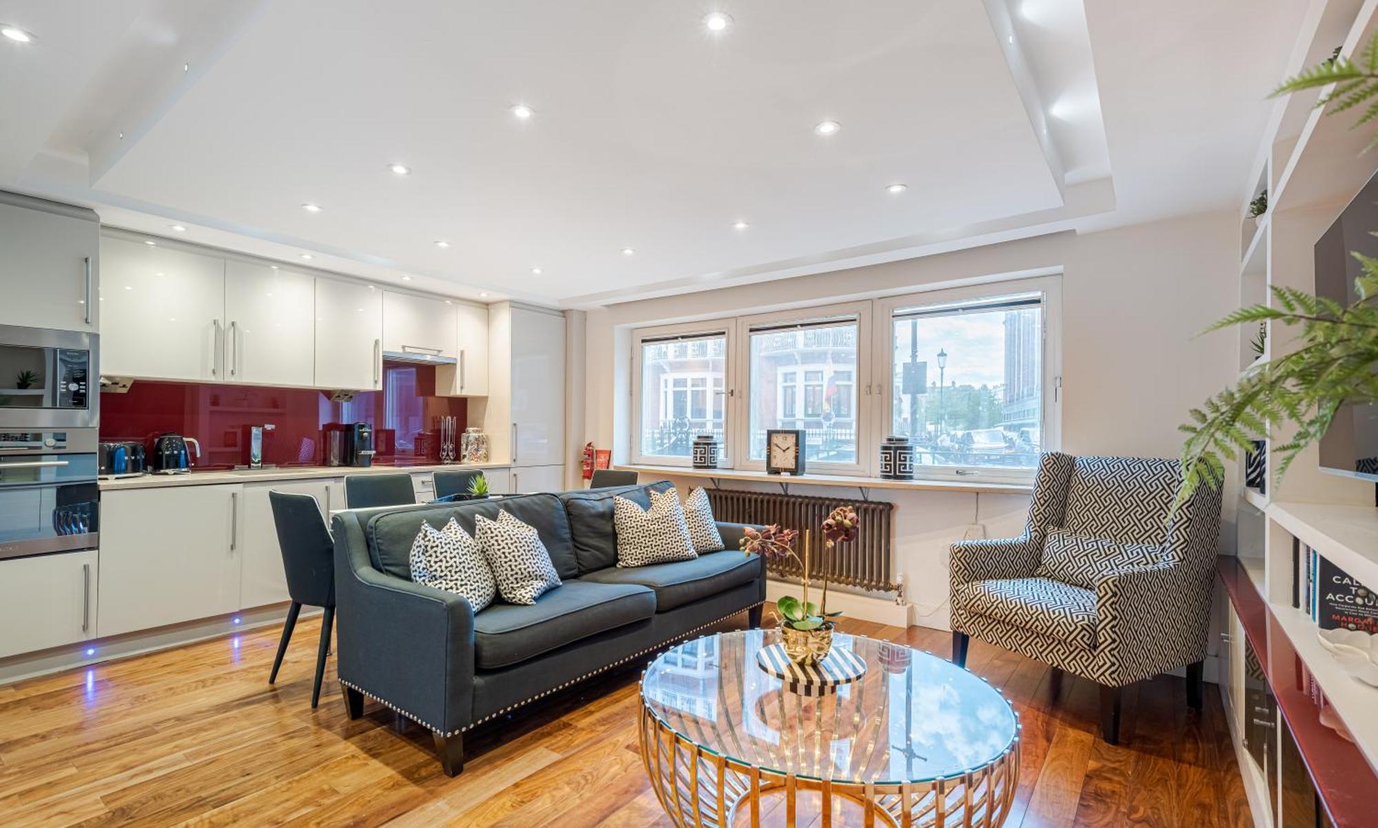 Modern 2Bd Apartment With Ac And Harrods View Apartment
