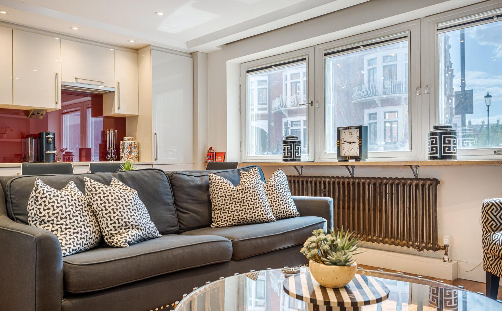 Modern 2Bd Apartment With Ac And Harrods View *