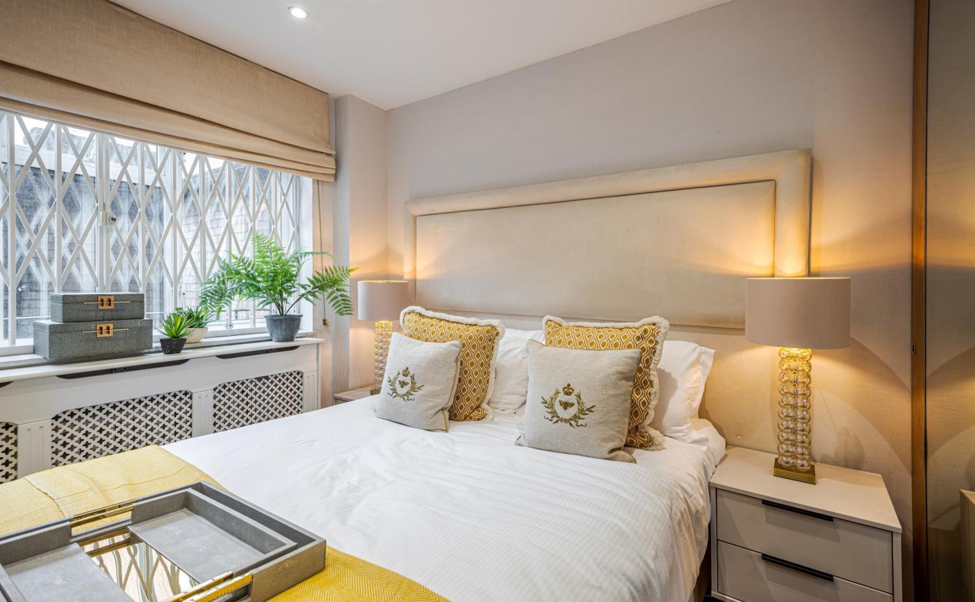 Modern 2Bd Apartment With Ac And Harrods View